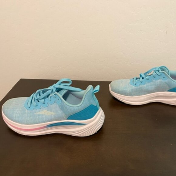 The Avia Women's Comfort 2 Athletic shoes in blue, size 8.5 NWOB - Picture 1 of 7